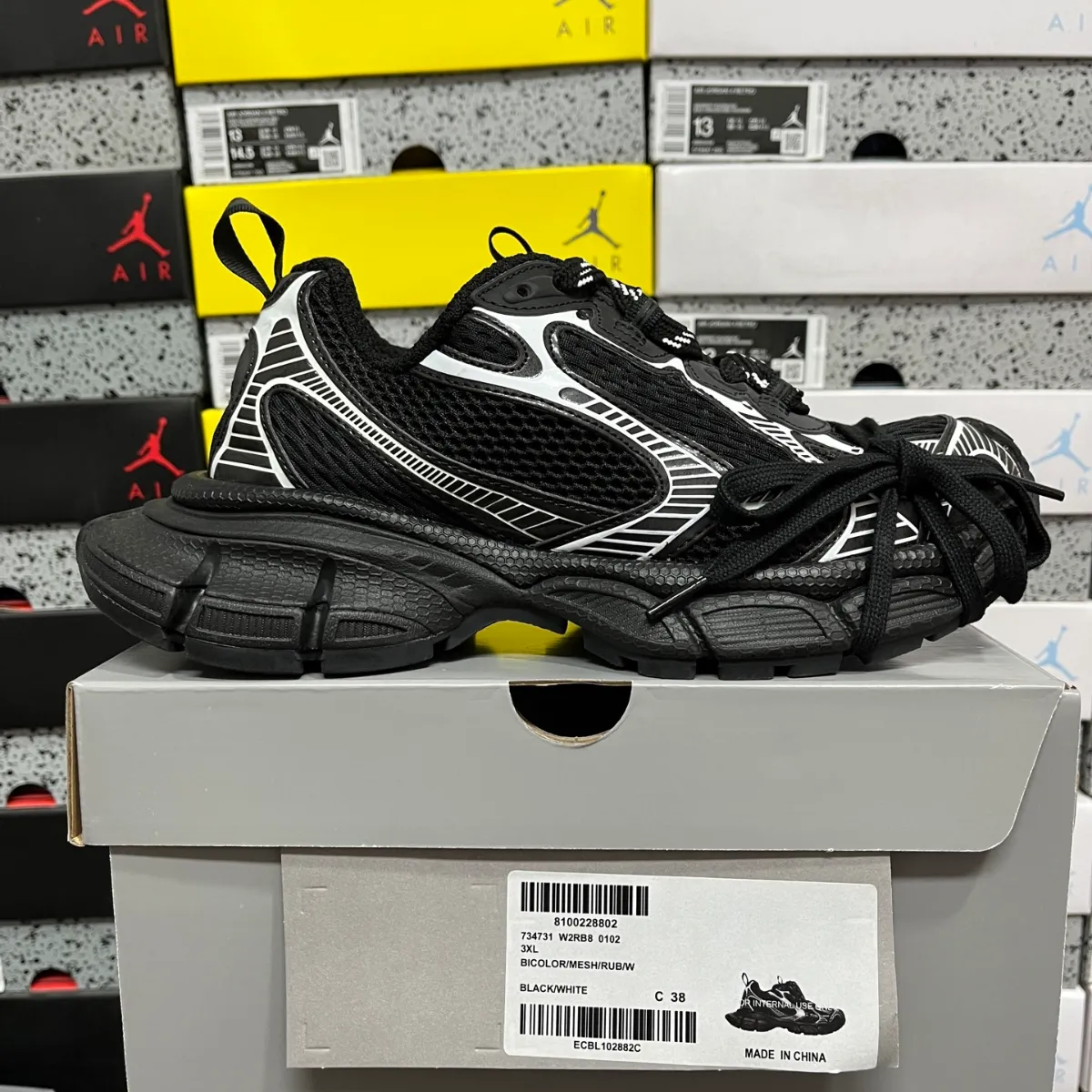 Balenciaga 6xl