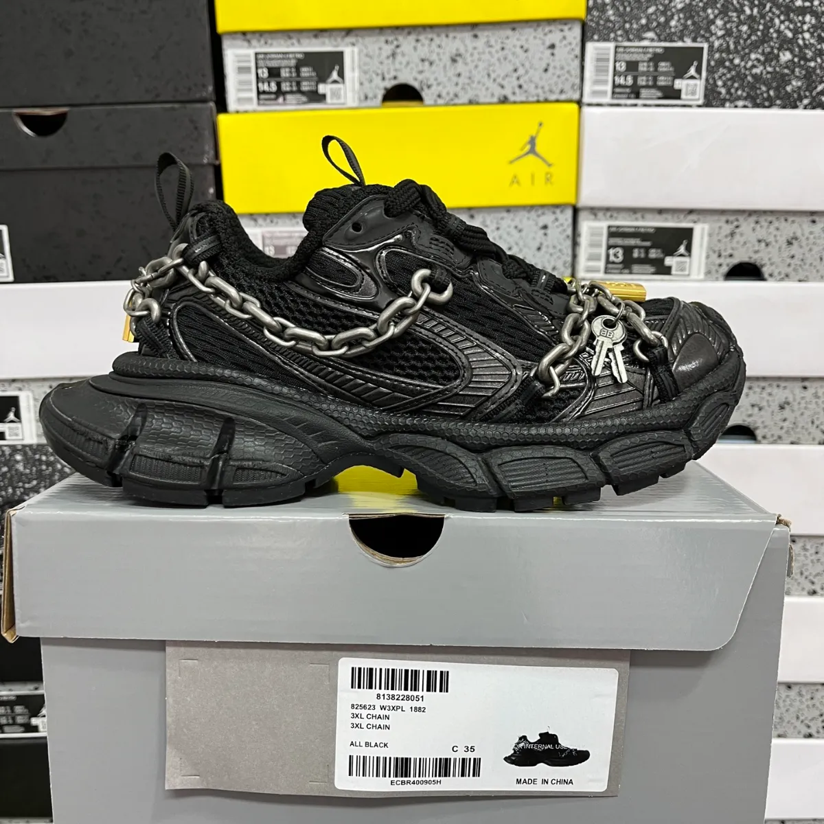 Balenciaga 6xl