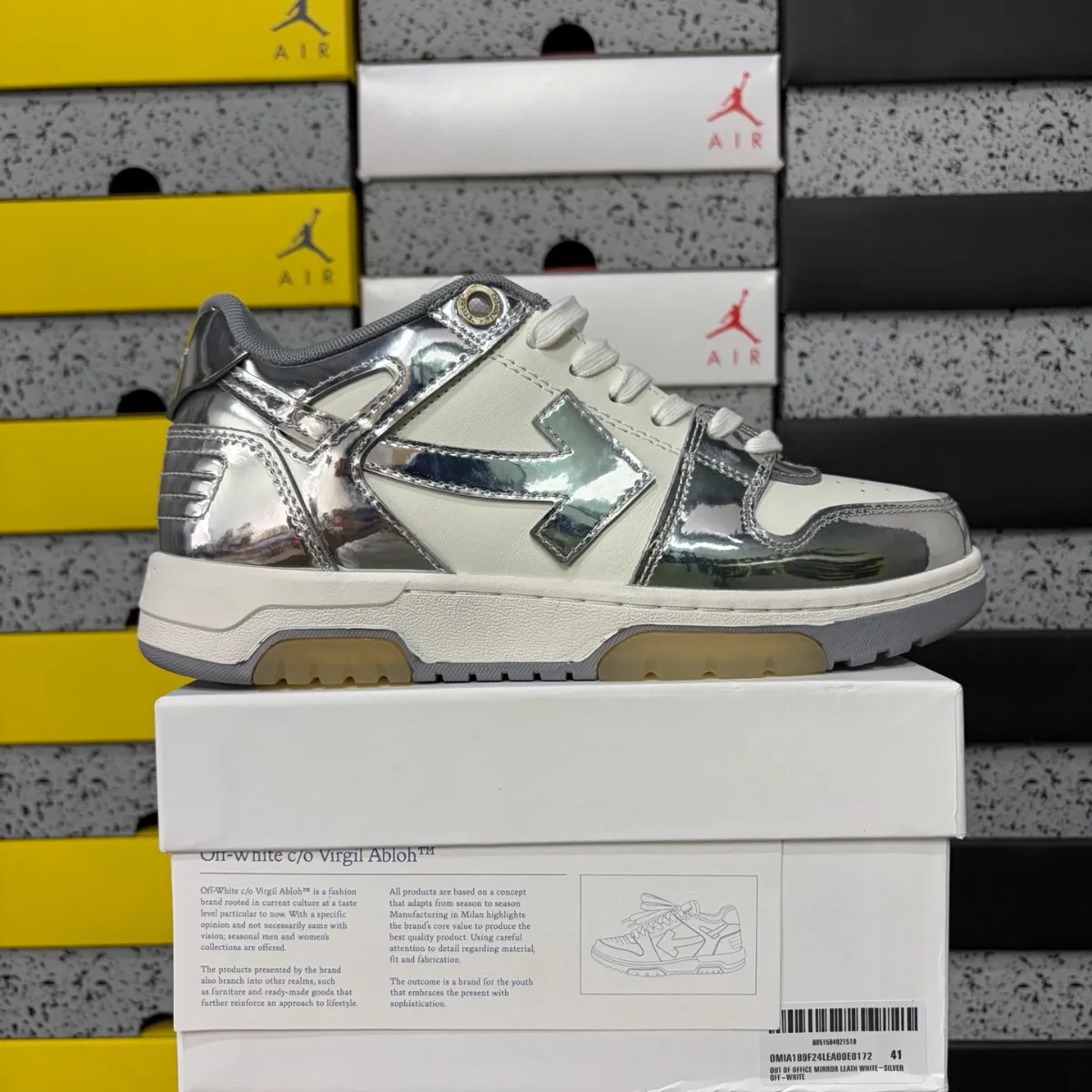 Off-White ''Out Of Office''