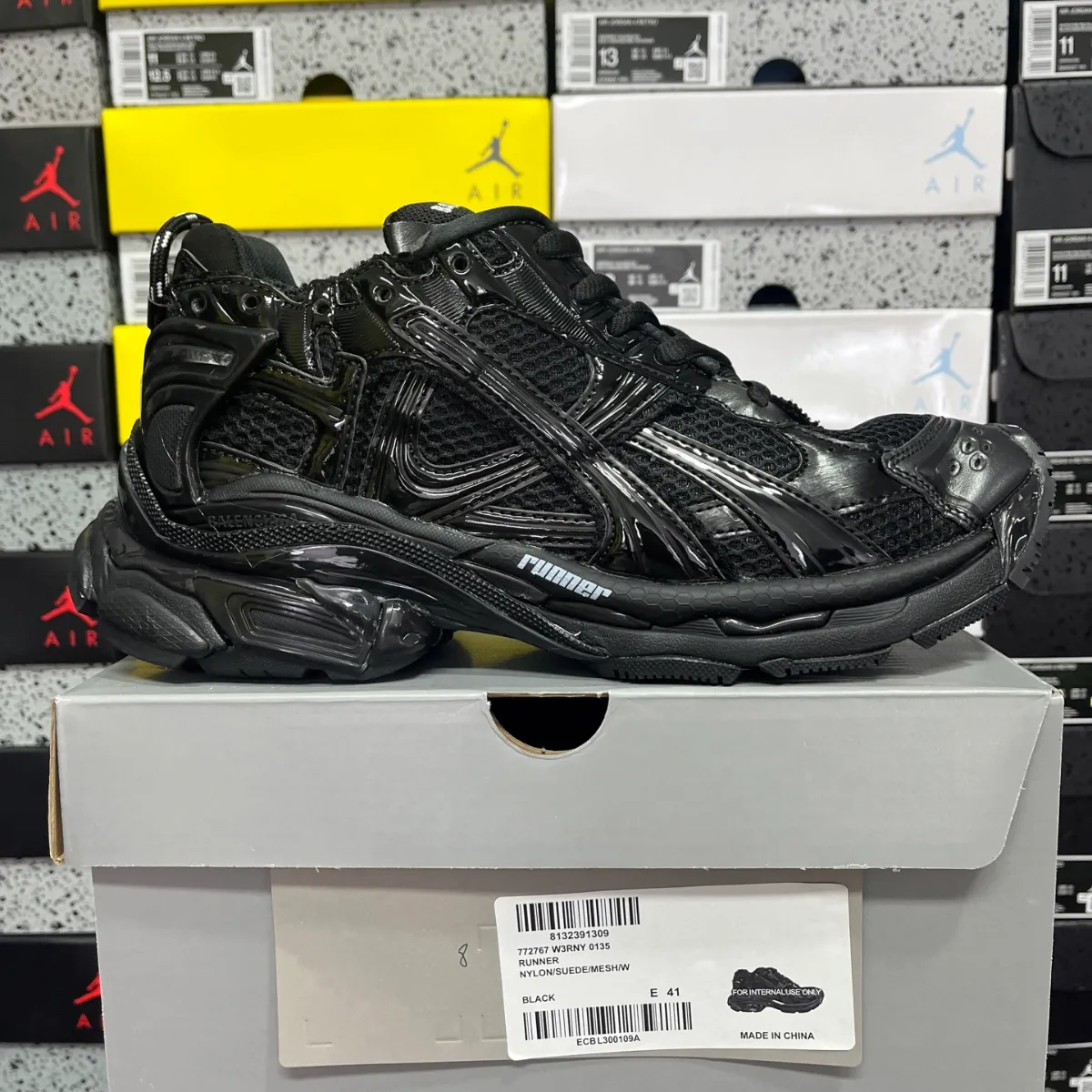 Balenciaga Runner