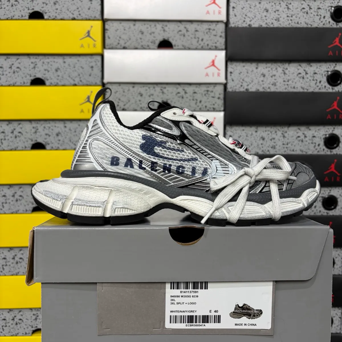 Balenciaga 6xl