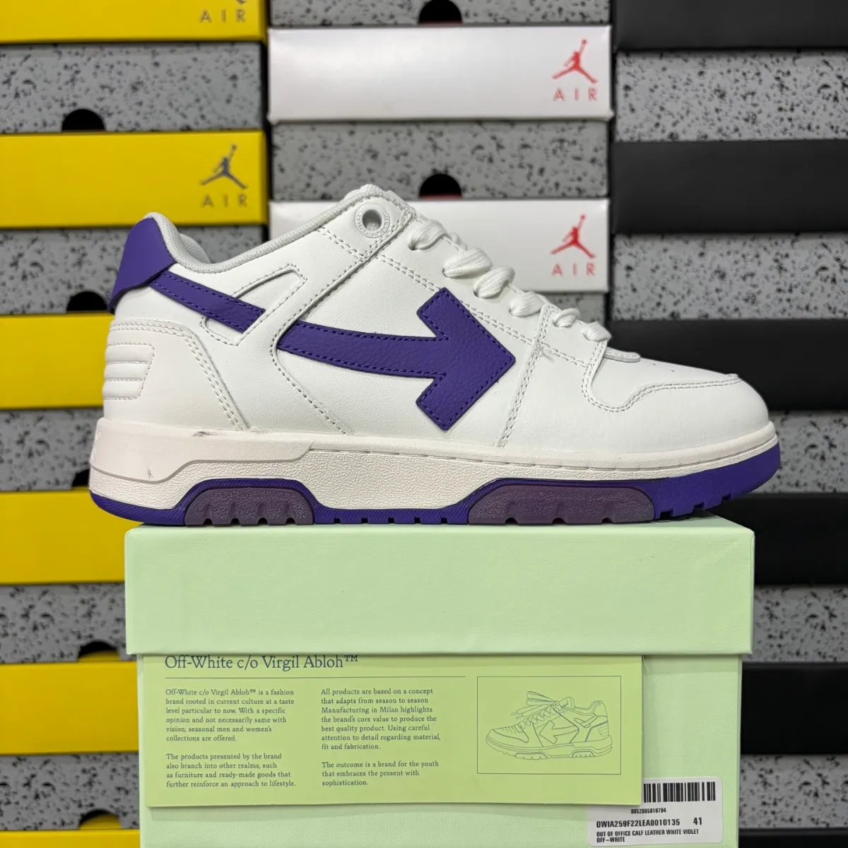 Off-White ''Out Of Office''