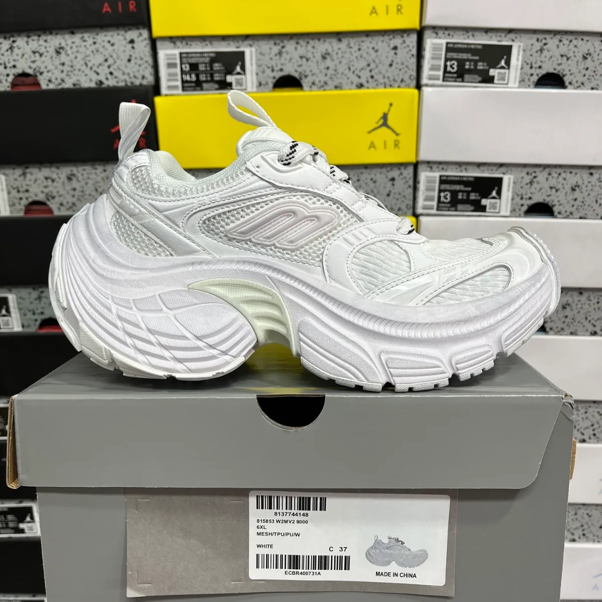 Balenciaga 6xl