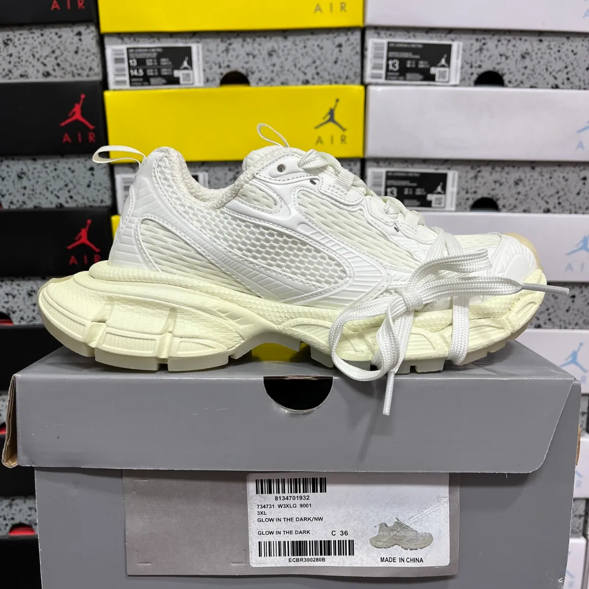 Balenciaga 6xl